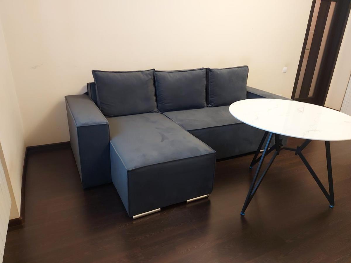 Central Point Apartment Lviv Buitenkant foto